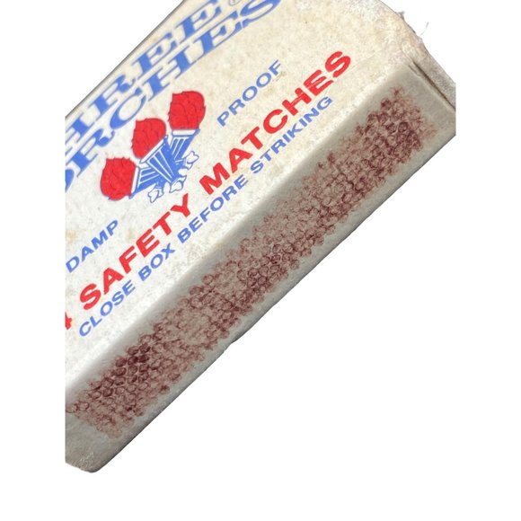 Vintage Three Torches Damp Proof Matches Matchbox - Picture 3 of 12